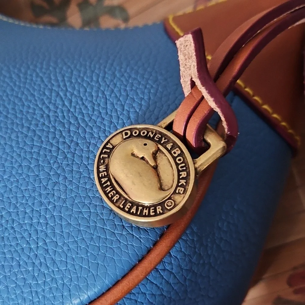 Dooney & Bourke All Weather Leather 3.0 Demi Shoulder Bag - Picture 5 of 8